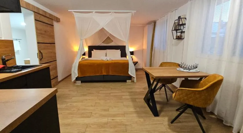 Apartmány Lenka Bešeňová 104 - Image 1