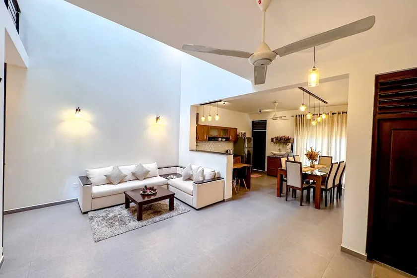 U & D Stay Thalawathugoda - Image 1
