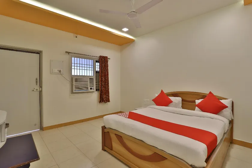 Hotel O Balaji Inn - Image 1