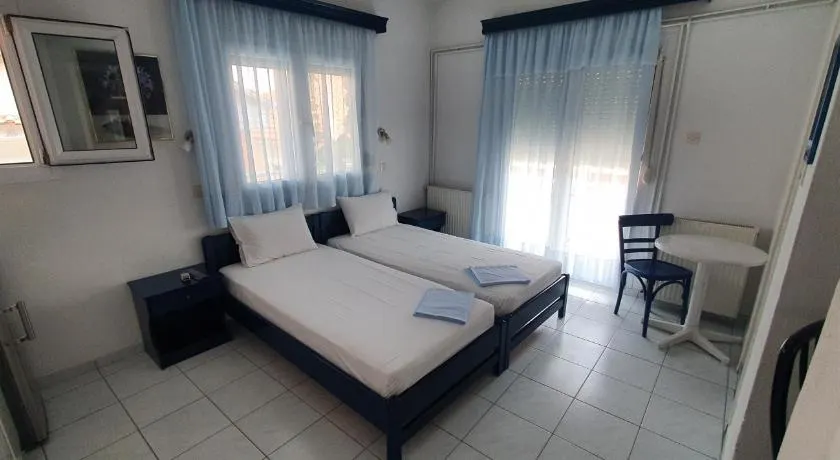Toula's Apartments - Image 1