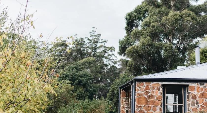 Naivasha Cottage - Image 1