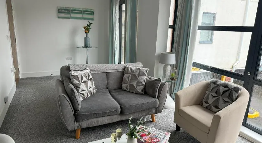Harbour View - 1 Bedroom - Sleeps 2 - Image 1