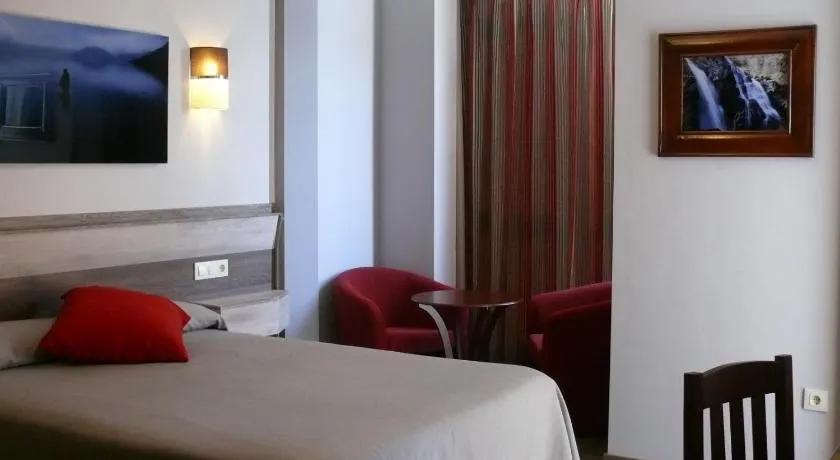 Hotel Gran Casona de Sanabria - Image 1