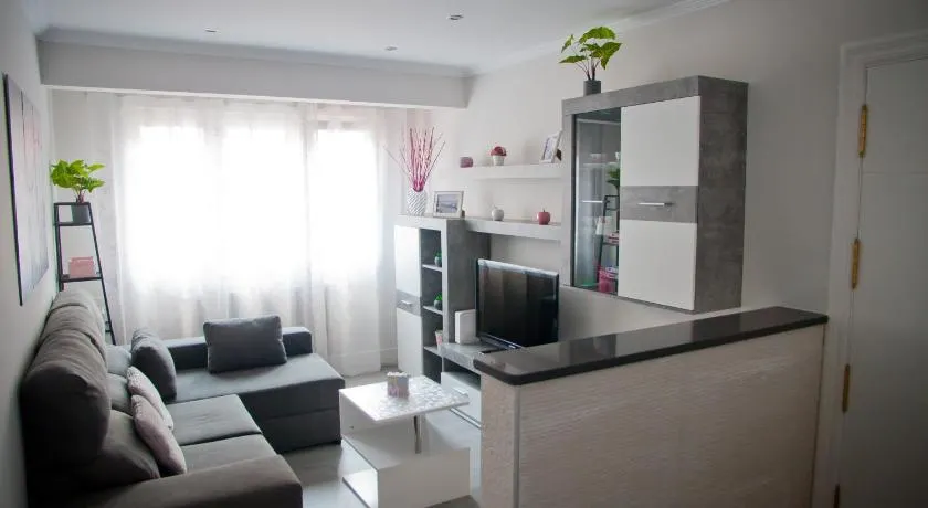 Zubia Home PORTUGALETE - Metro 3 min - Parking privado gratis - EBI01527 - Image 1