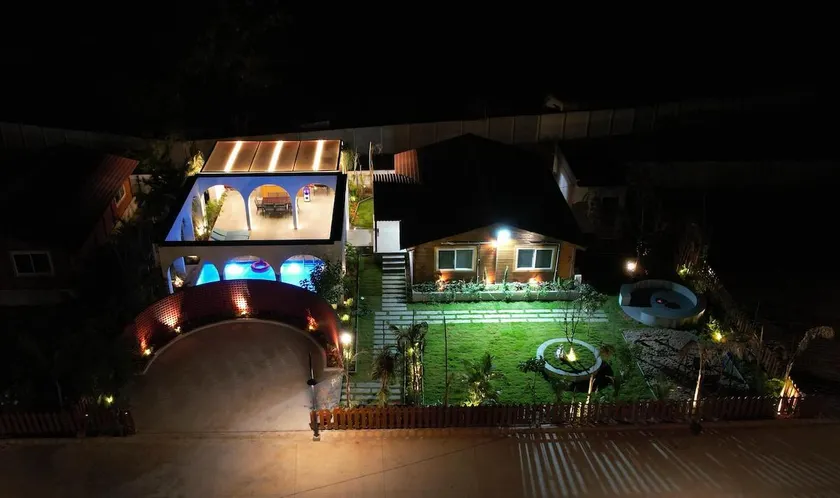 Anagha, Wooden Cabin with Private Pool - Image 1