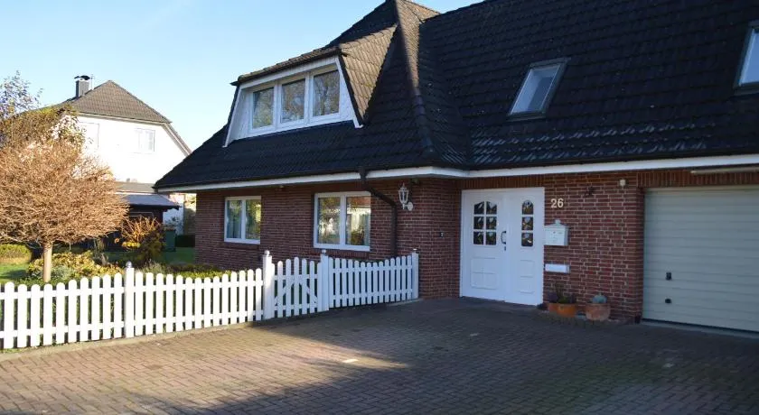 Arkadia-Home-Hamburg-Airport-Apartment - Image 1