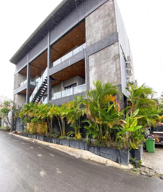 Escotel Krisnantara Canggu - Image 1