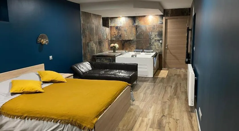 Charmant logement avec balnéo - Image 1