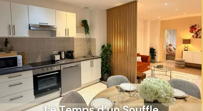 Le Temps d'un Souffle, Parenthèse élégante au cœur de Tourcoing avec terrasse privée - Image 1