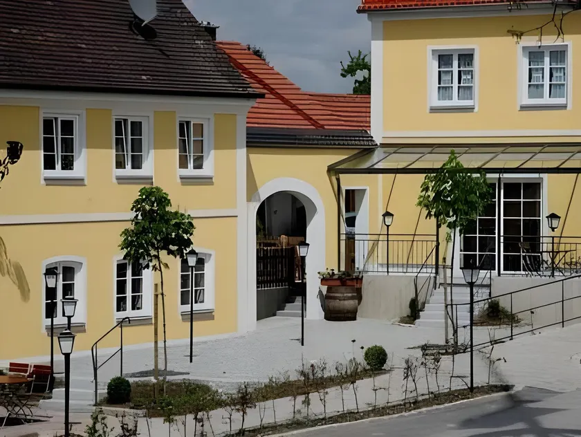 Hotel Eberl - Image 1