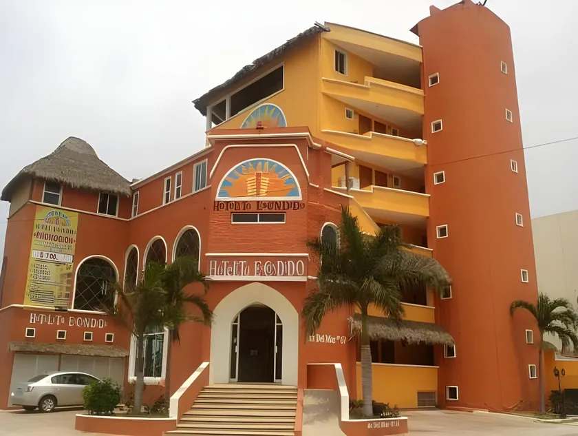 Hotelito Escondido - Image 1