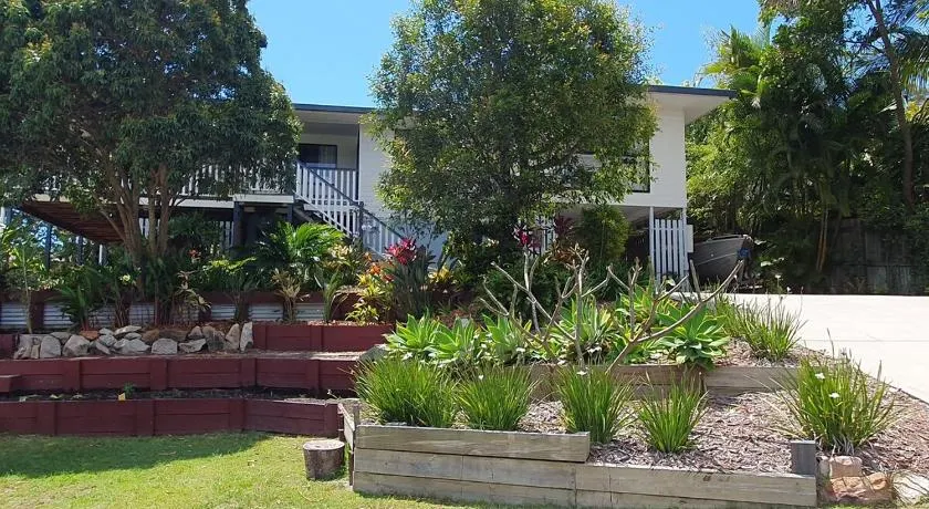 Rainbow Heights 2 Bed Apartment - Image 1