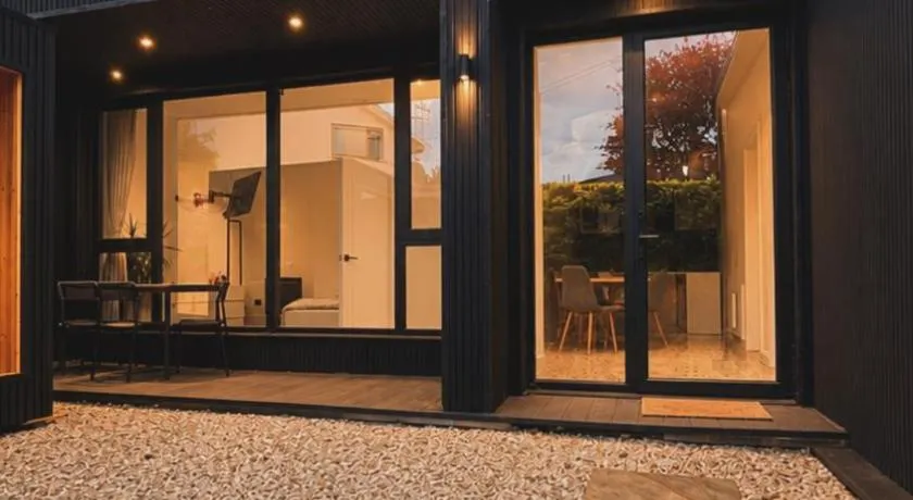 Deerpark semi sleeps 8 with sofa bed & optional extra outdoor sauna - Image 1