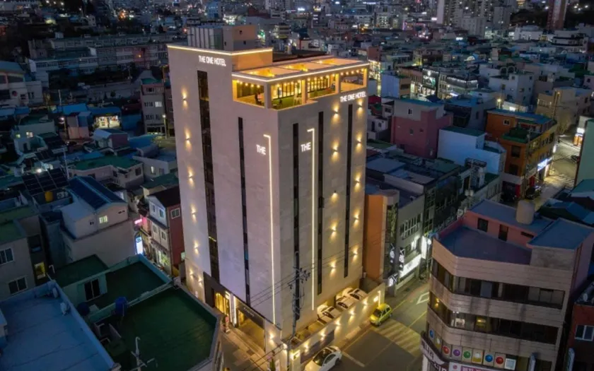 Sacheon Hotel The One - Image 1
