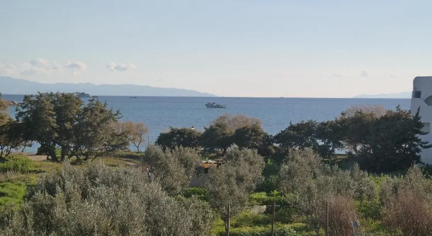 Mina's Studios in Naxos Island - Image 1