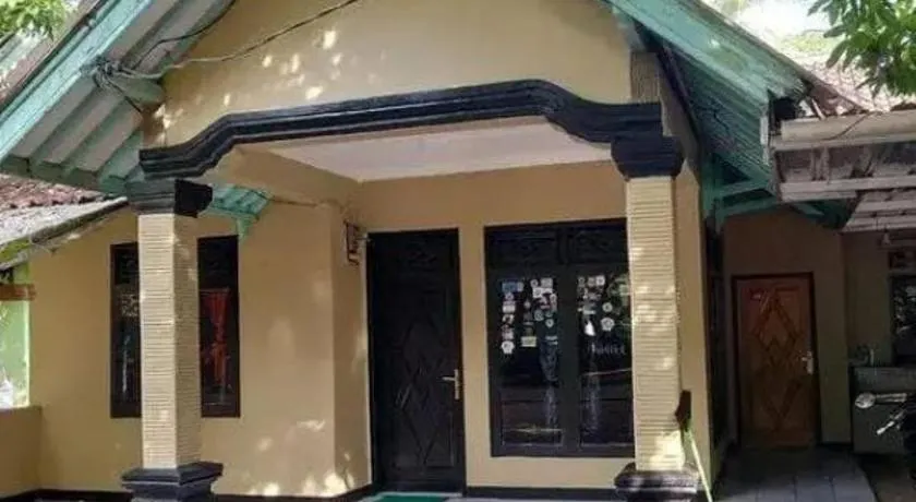 Homestay rina - Image 1