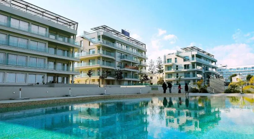 Emerald Suites - Image 1