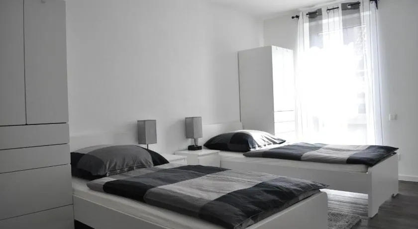 B Home SLEEP & WORK - Image 1