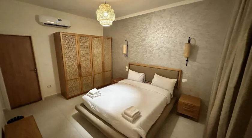 IOS Village & Hotels - Image 1