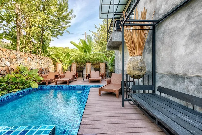 Lot 33 Boutique Hotel - Image 1