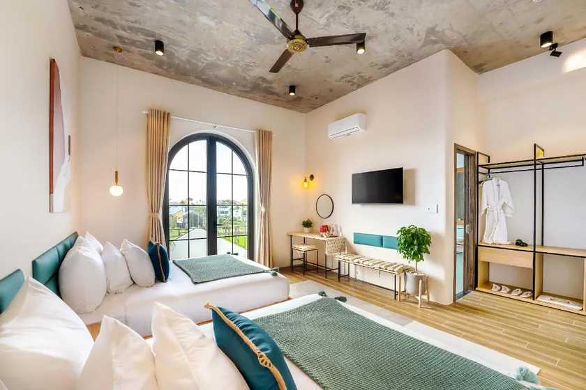 Discover a hidden gem in Hoi An Pinus Boutique - Image 1