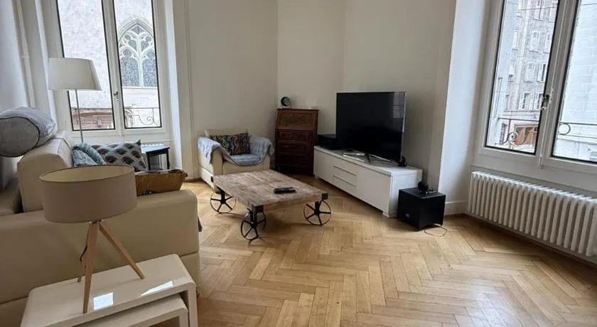 Appartement rhone - centre - Image 1
