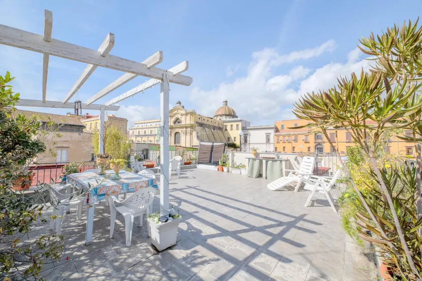 Mimì Terrace - Image 1