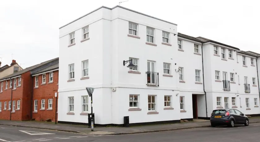Leamington Spa Apartments - Image 1