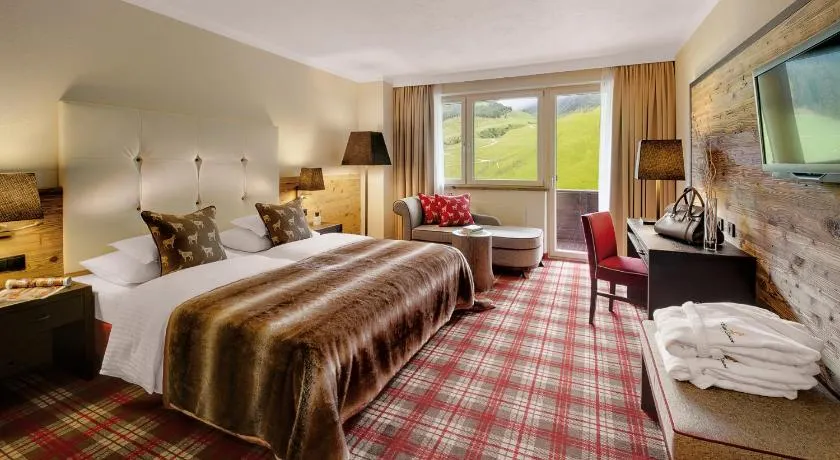 Hotel Lamark - Image 1