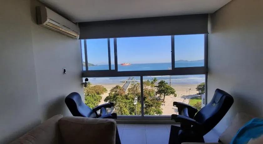 A melhor vista de Santos para 5 pessoas pé na areia - Image 1