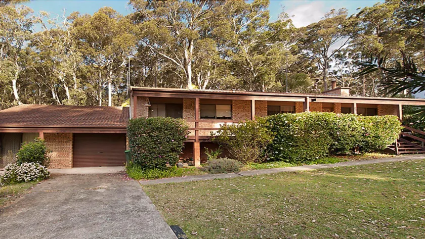 Dog Friendly Family Retreat - Image 1