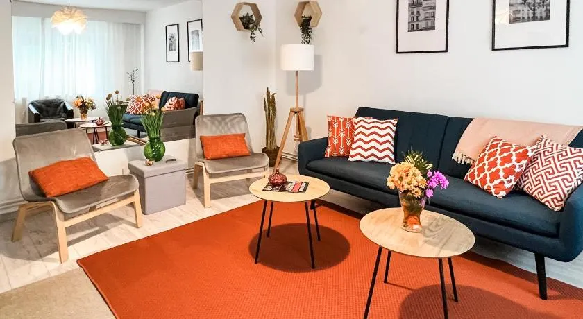 Bright and beautiful Grigorescu apartment - Image 1