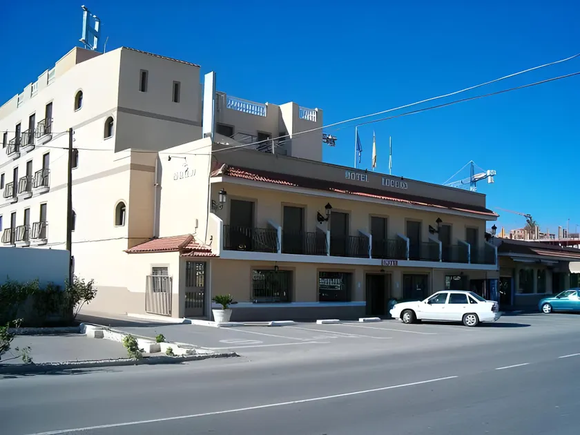 Hotel Lucero - Image 1