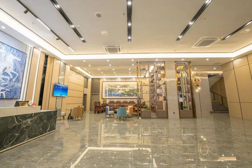 Fuhua Hotel - Image 1