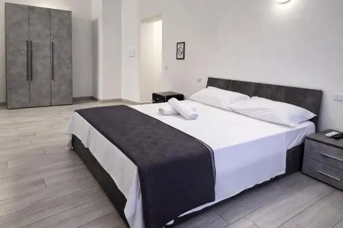 Casa Manzoni - Image 1