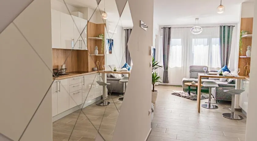 Jacuzzi - Flexible SelfCheckIns 20 - Zagreb - Luxury - Garage - Smart - Brand New - Apartments Repinc - Image 1