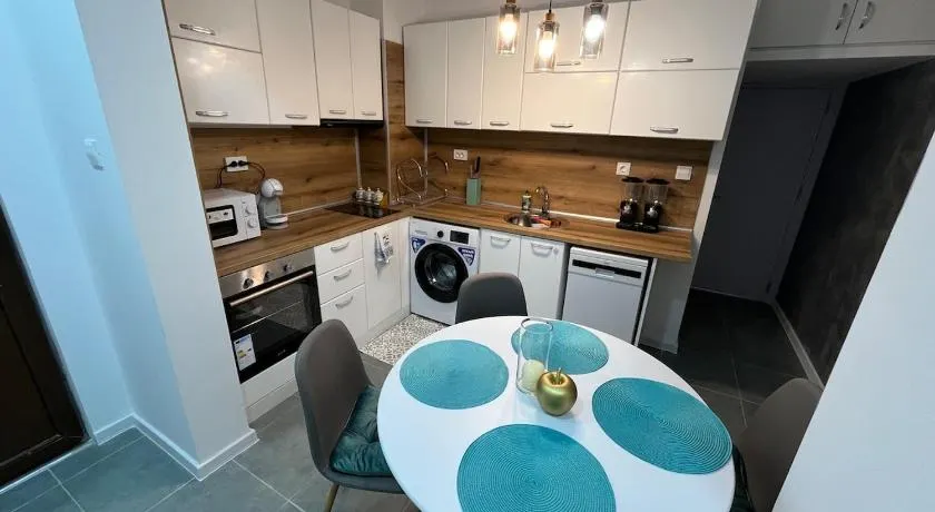 Sunny Apartment Maria near Sofia Airport, Druzhba District - Image 1