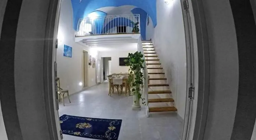 A casa tu zi Melu - Image 1