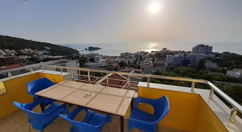Apartments MileS - Image 1