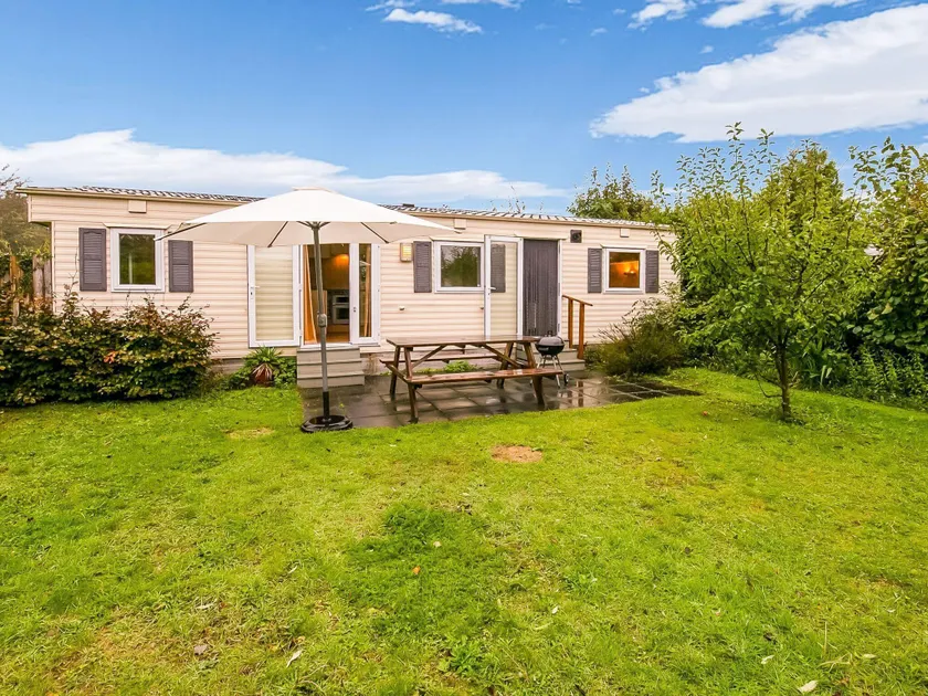 Welcoming Chalet in Renesse near Seabeach - Image 1