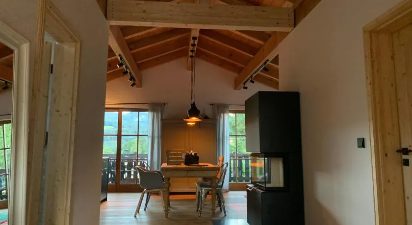 Mountainhome Birringer - Image 1