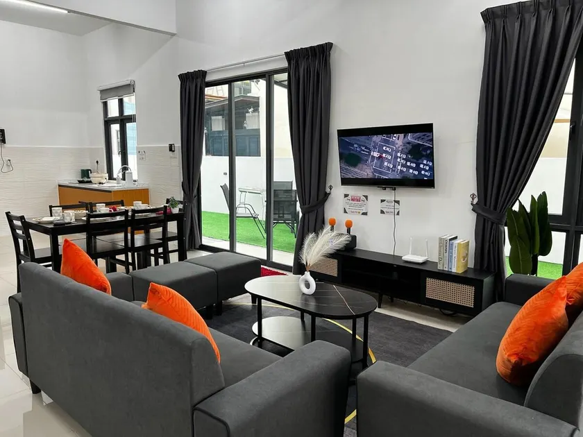 New Luxury Semi-D In Banting, Pantai Morib - Nearby Tanjung Sepat - Image 1