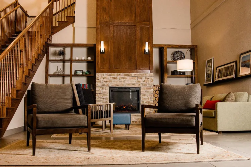 Country Inn & Suites by Radisson, Winchester, VA - Image 1