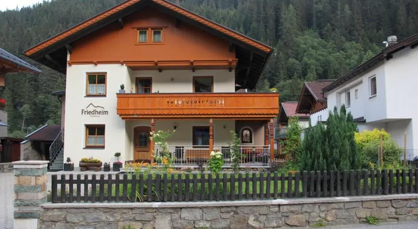 Friedheim, Haus - Image 1