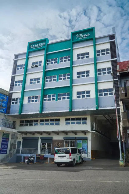 ALVEA HOTEL - Image 1
