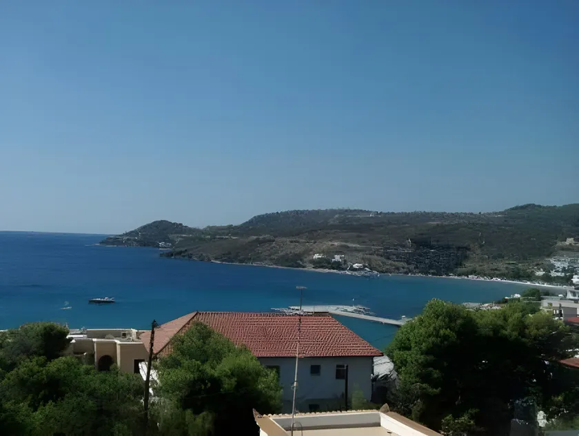 Yiannis Studios - Image 1