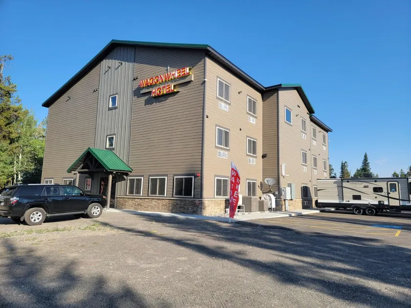 Wagon Wheel Hotel - Image 1