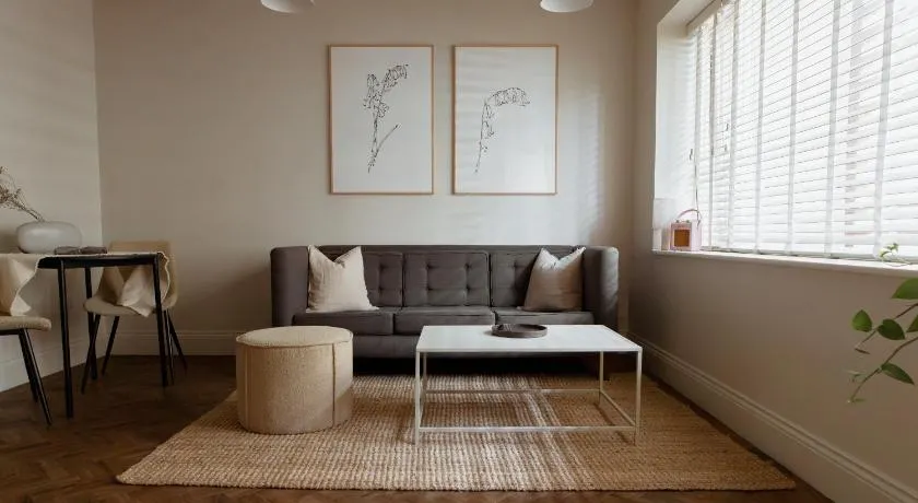 HIDEOUT Hotel - Image 1
