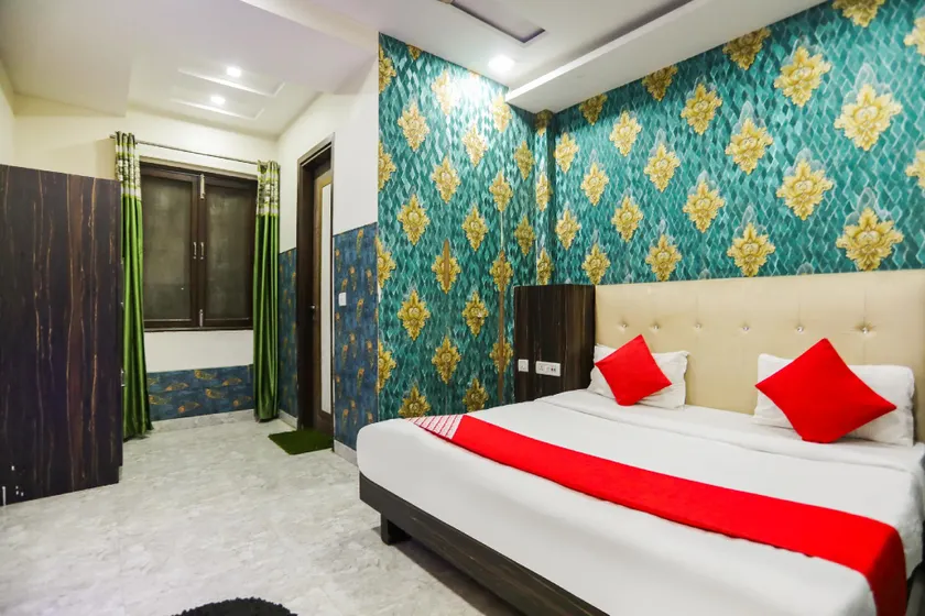 Hotel O Season Grand - Image 1