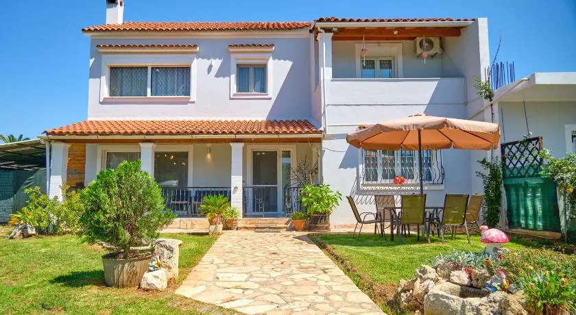 Noufris House Roda Corfu - Image 1